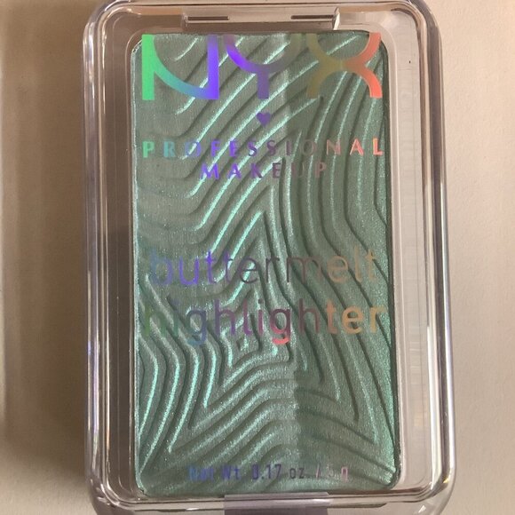 NYX Buttermelt Highlighter. Butta Mint BMH20, New & Sealed - Picture 3 of 3